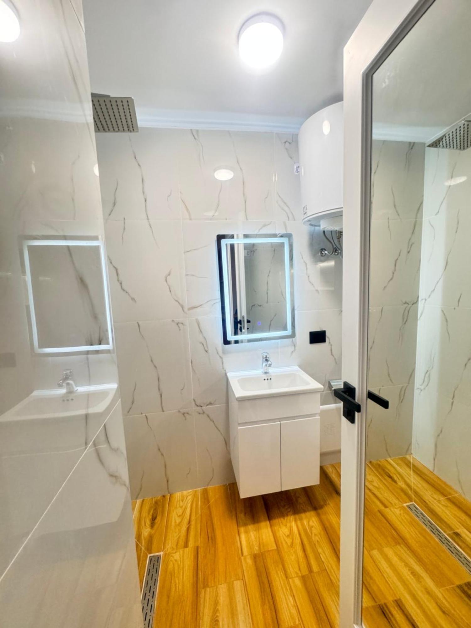 Keli'S Apartments Тирана Экстерьер фото